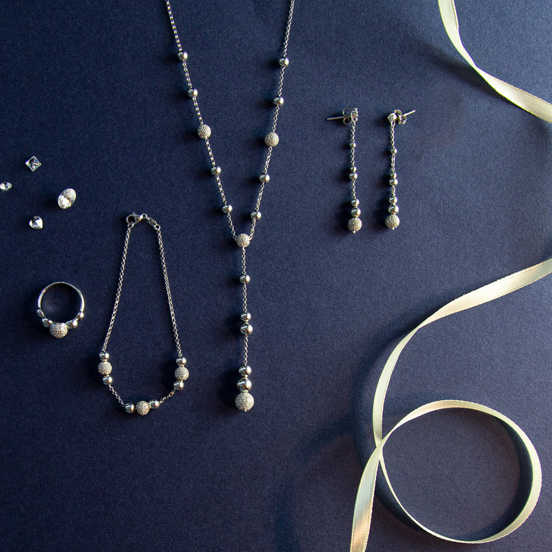 PARURE EN ARGENT PERLÉE