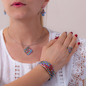 bijoux en argent multicolore pour femme