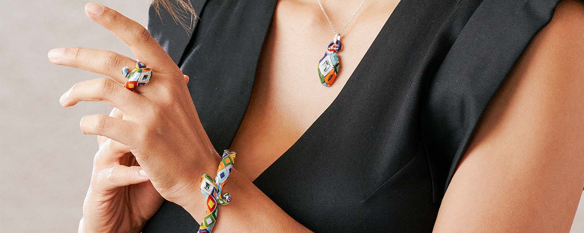 Authentifier les bijoux vintages