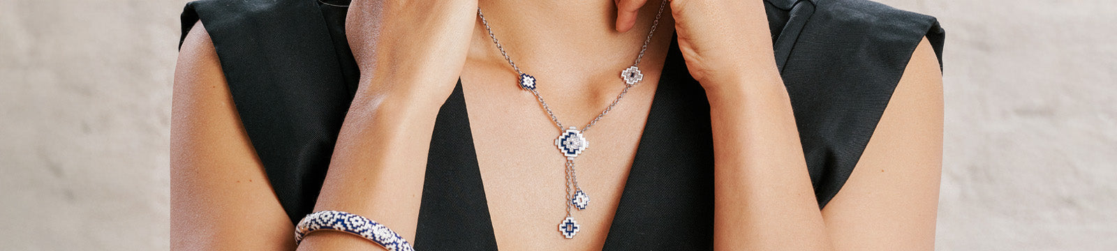 Choisir un collier de luxe pour femme à offrir