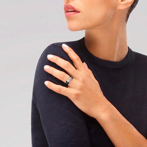 bague noire et blanche en argent